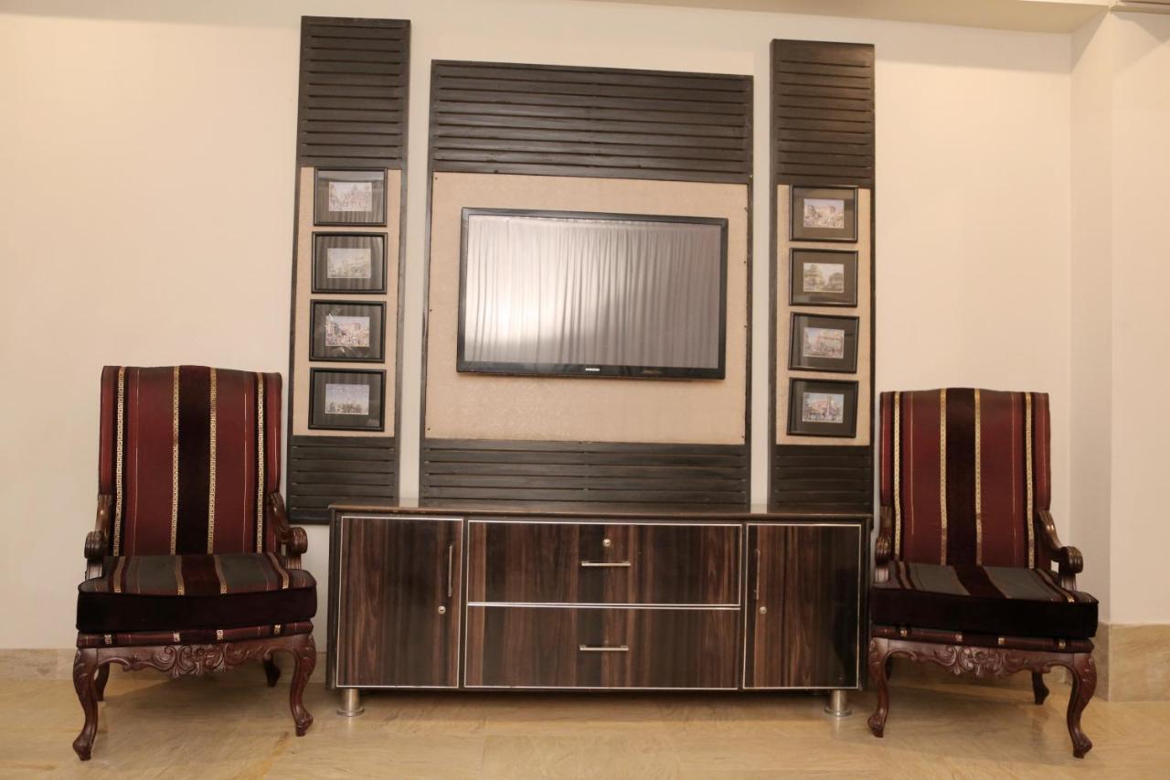 Shelton Hotel Lahore Buitenkant foto