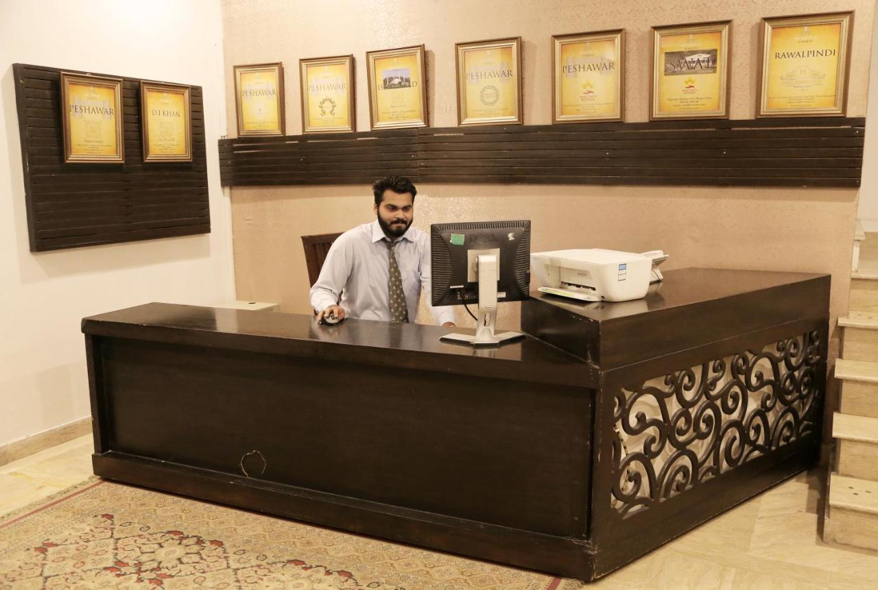 Shelton Hotel Lahore Buitenkant foto
